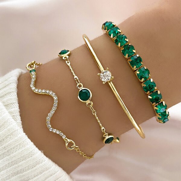 Fashion Green Women's Bracelet Set - Image 4