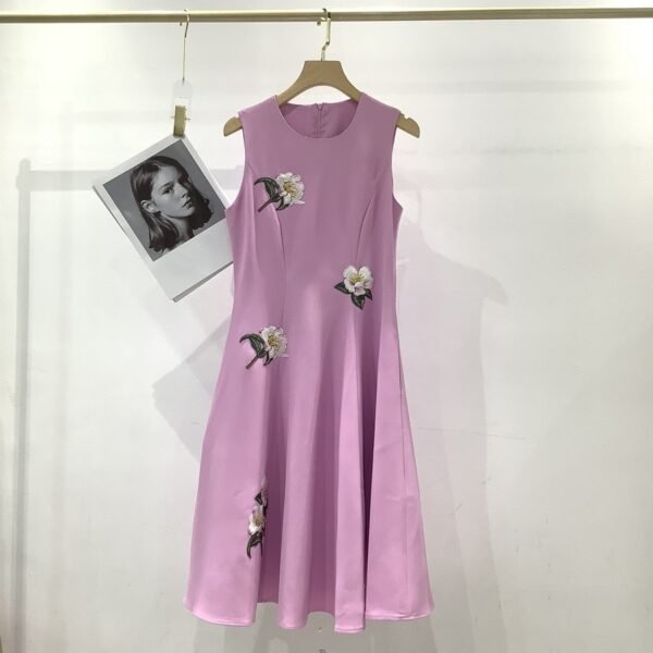 Floral Cinched Sleeveless Dress - Image 5